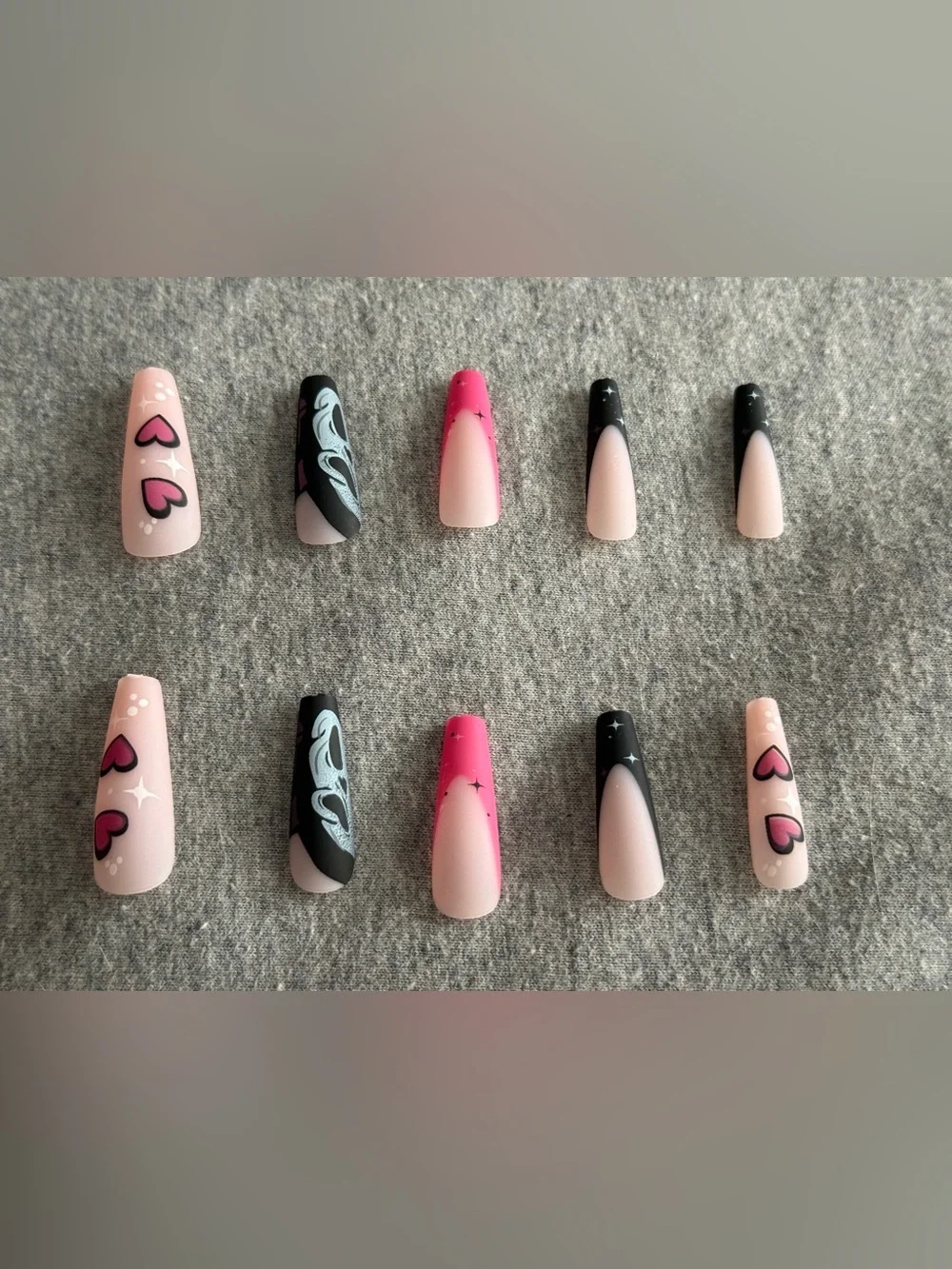 Press-On Nail Set - Pink & Black Heart & Ombre Designs